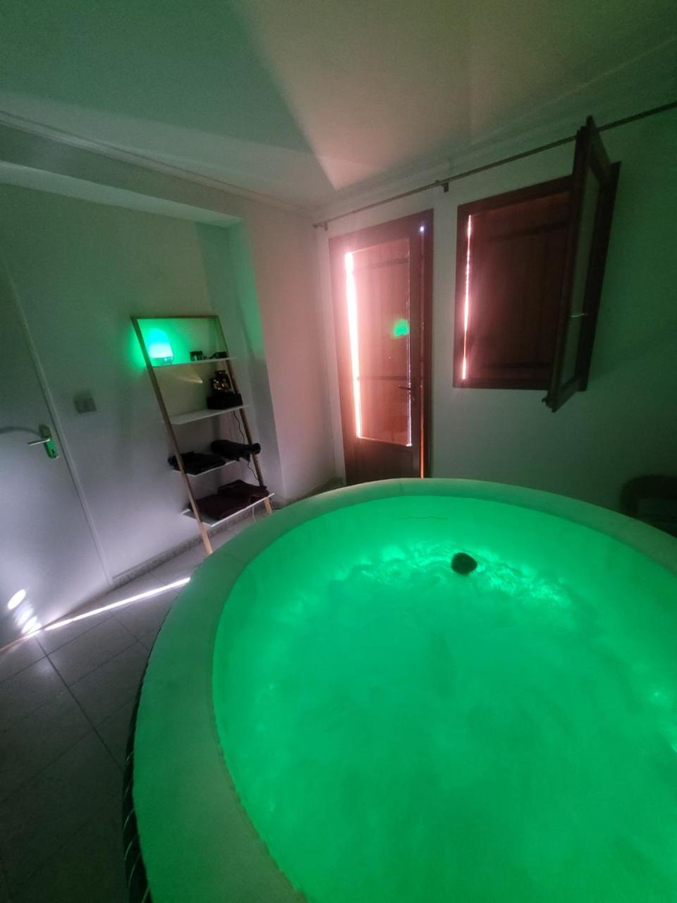 Villa 6P Piscine Spa Privatif Wifi Proche Des Plages Le Barcarès المظهر الخارجي الصورة